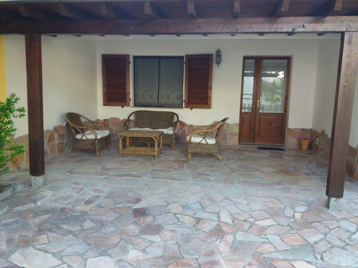 Casa Giovanna Porto Pino Exterior photo